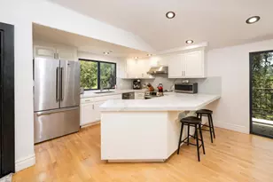 333 Raymundo Dr, Woodside, CA 94062 - Photo 53