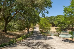 333 Raymundo Dr, Woodside, CA 94062 - Photo 5