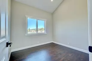 2195 Cunningham Ct, San Jose, CA 95148 - Photo 13