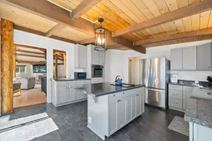 19156 Old Vineyard Rd, Los Gatos, CA 95033 - Photo 15