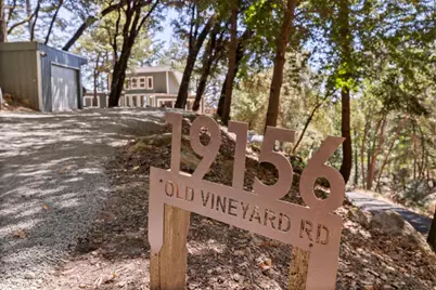 19156 Old Vineyard Rd, Los Gatos, CA 95033 - Photo 37