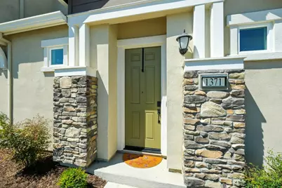 1371 Hadley Dr, Woodland, CA 95776 - Photo 3