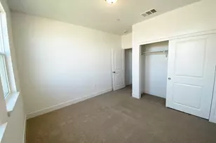 1269 Gypsum Dr 2-18, Los Banos, CA 93635 - Photo 13