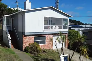 95 Clearview Dr, Daly City, CA 94015 - Photo 1