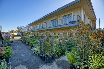 332 Woodside Rd, Redwood City, CA 94061 - Photo 17