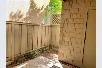 5693 Makati Cir D, San Jose, CA 95123 - Photo 3