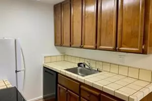 5693 Makati Cir D, San Jose, CA 95123 - Photo 19