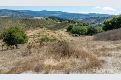 10265 Calle De Robles, Carmel Valley, CA 93923 - Photo 43