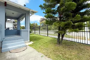 10923 Foothill Blvd, Oakland, CA 94605 - Photo 3