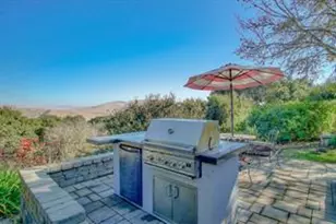 530 Payne Rd, San Juan Bautista, CA 95045 - Photo 17