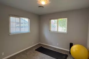 5660 Jacks Ln, Sacramento, CA 95822 - Photo 15