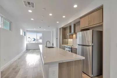 2237 Myrtle St, Oakland, CA 94607 - Photo 1