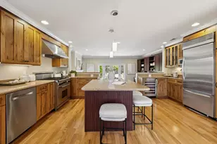 372 Bluefish Ct, Foster City, CA 94404 - Photo 1