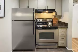 8124 Shelter Creek Ln, San Bruno, CA 94066 - Photo 9