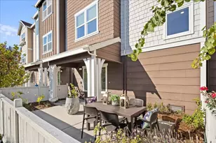 11 Tidal Wy, San Mateo, CA 94401 - Photo 1