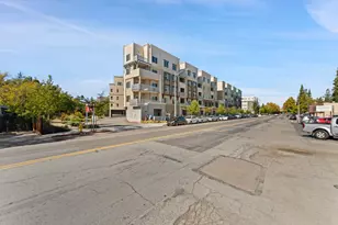 1853 Almaden Rd 504, San Jose, CA 95125 - Photo 23