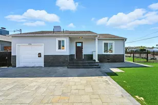 1504 York Ave, San Mateo, CA 94401 - Photo 1