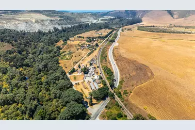 250 Old Chittenden Rd, Watsonville, CA 95076 - Photo 21