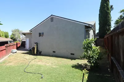 6 Linscheid Dr, Pittsburg, CA 94565 - Photo 15