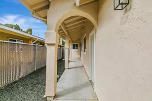 633 Easton Dr, San Jose, CA 95133 - Photo 3