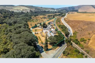 250 Old Chittenden Rd, Watsonville, CA 95076 - Photo 3