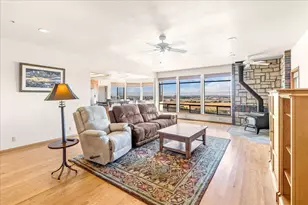 275 Nicholson Dr, Hollister, CA 95023 - Photo 37