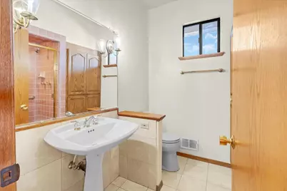 275 Nicholson Dr, Hollister, CA 95023 - Photo 35