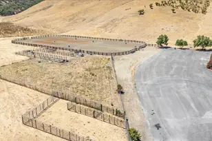 275 Nicholson Dr, Hollister, CA 95023 - Photo 71