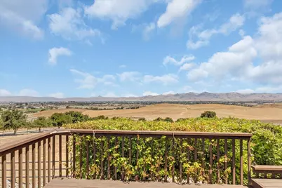 275 Nicholson Dr, Hollister, CA 95023 - Photo 51