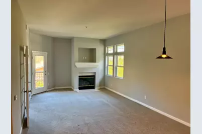 121 Crescent Ct, Brisbane, CA 94005 - Photo 1