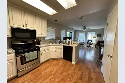 8959 Boreal Way, Elk Grove, CA 95758 - Photo 7