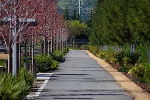 6694 Optimum Loop, San Jose, CA 95119 - Photo 23