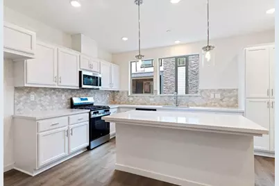 6694 Optimum Loop, San Jose, CA 95119 - Photo 11