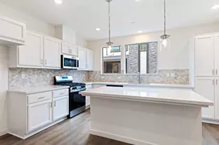 6694 Optimum Loop, San Jose, CA 95119 - Photo 11