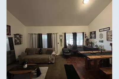 201 Rio Vista Dr 8, King City, CA 93930 - Photo 1