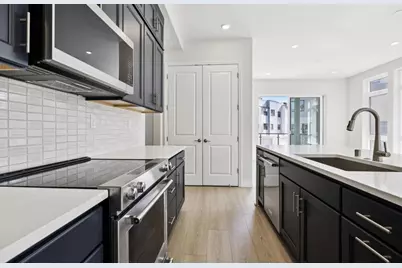 2425 Willow Way, San Mateo, CA 94403 - Photo 7