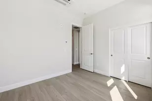 2425 Willow Wy, San Mateo, CA 94403 - Photo 25