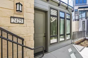 2425 Willow Wy, San Mateo, CA 94403 - Photo 3