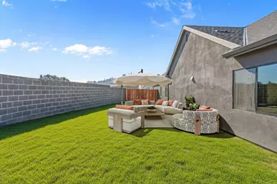 410 Maria Dr, Hollister, CA 95023 - Photo 25