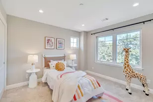 1337 Araujo St, San Jose, CA 95131 - Photo 29