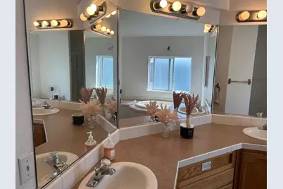 1186 Via Cristobal 110, Livermore, CA 94551 - Photo 15