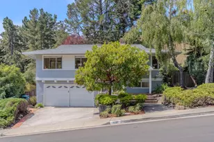 1031 Yosemite Dr, Pacifica, CA 94044 - Photo 1