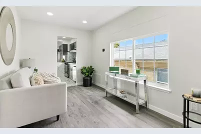 230 Rhine St, San Francisco, CA 94112 - Photo 9