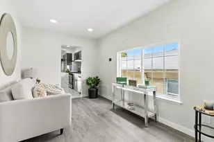 230 Rhine St, San Francisco, CA 94112 - Photo 9