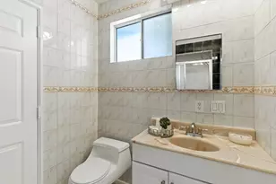 230 Rhine St, San Francisco, CA 94112 - Photo 25