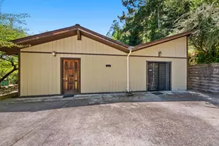 1239 La Madrona Dr, Santa Cruz, CA 95060 - Photo 35