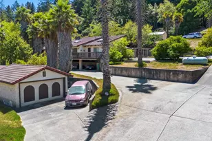 1239 La Madrona Dr, Santa Cruz, CA 95060 - Photo 3