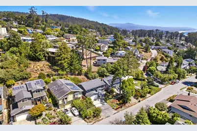 422 Avenue Portola, El Granada, CA 94019 - Photo 79