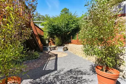 422 Avenue Portola, El Granada, CA 94019 - Photo 61