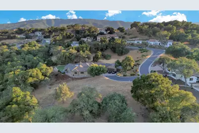 9250 Mahogany, Gilroy, CA 95020 - Photo 7